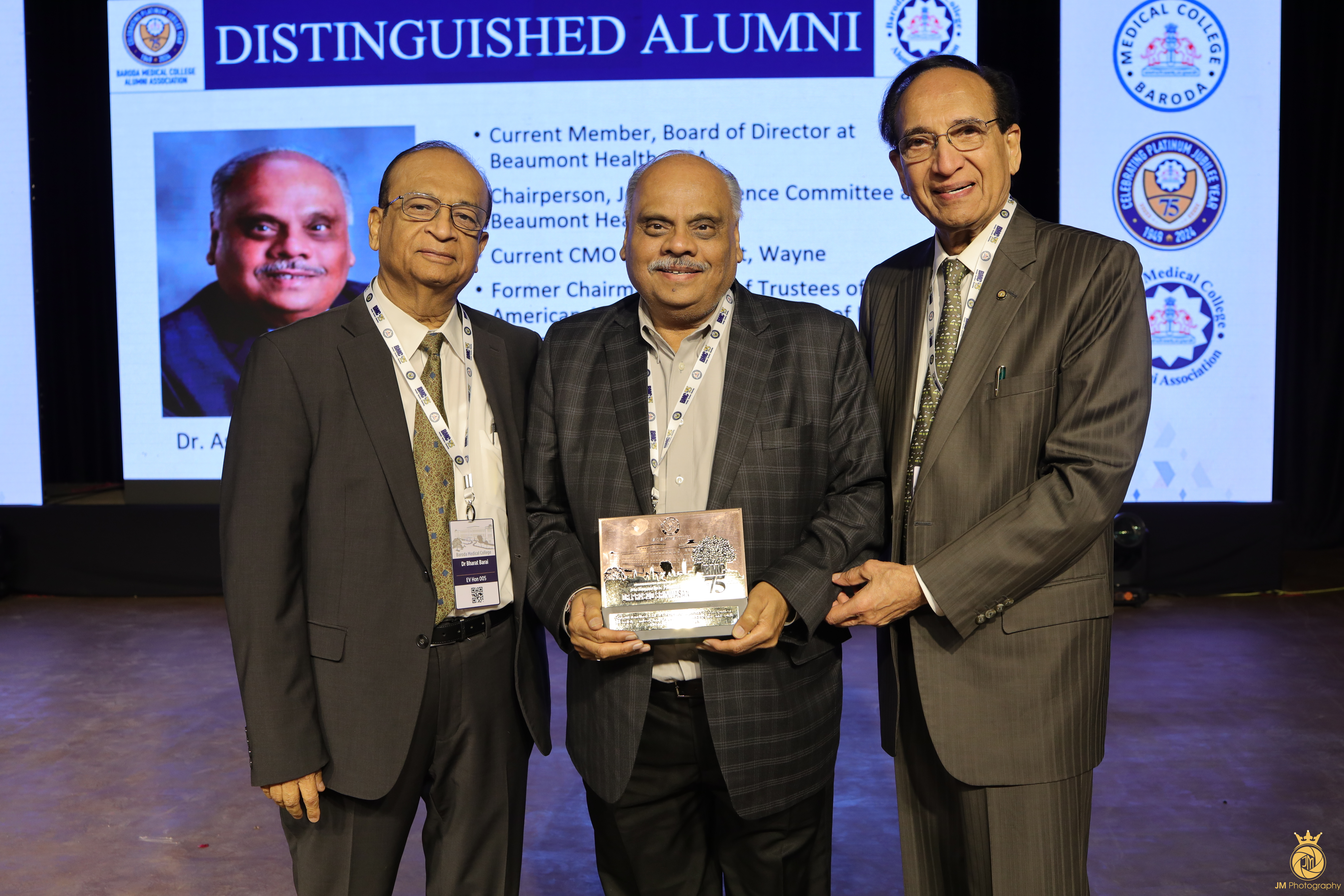 Gallery/Distinguished Alumni and Former Teachers/177A7562.JPG